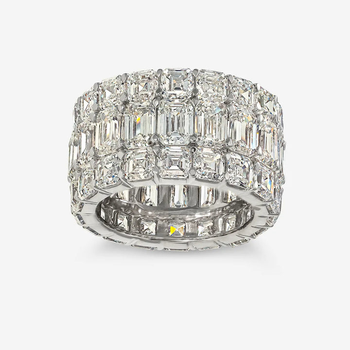 Hong Kong Inspired Lab Grown Diamond Statement Ring in Solid Gold